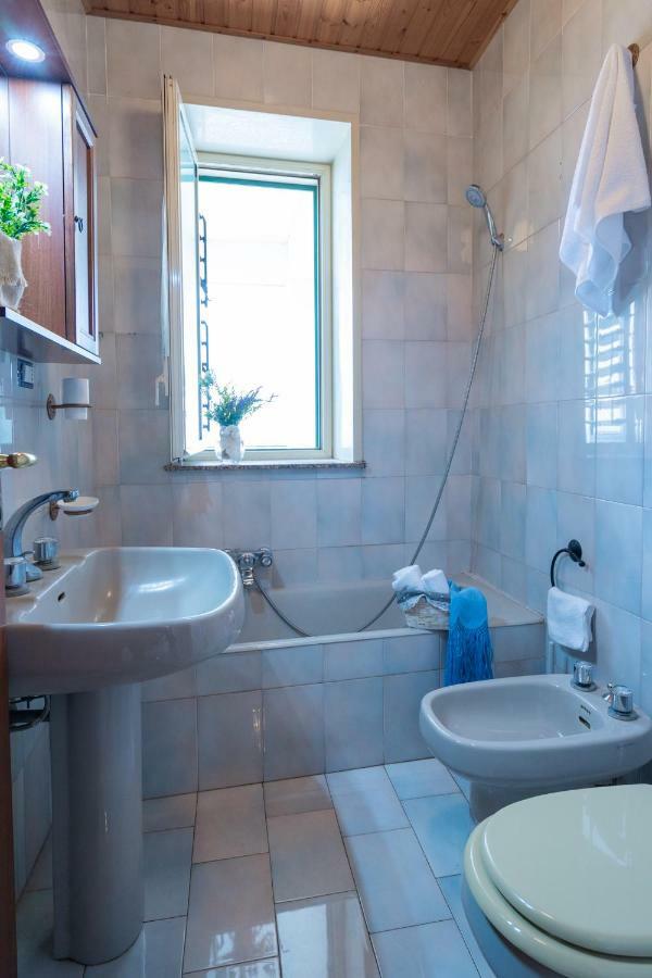 דירות ריפוסטו Casa Rosario מראה חיצוני תמונה